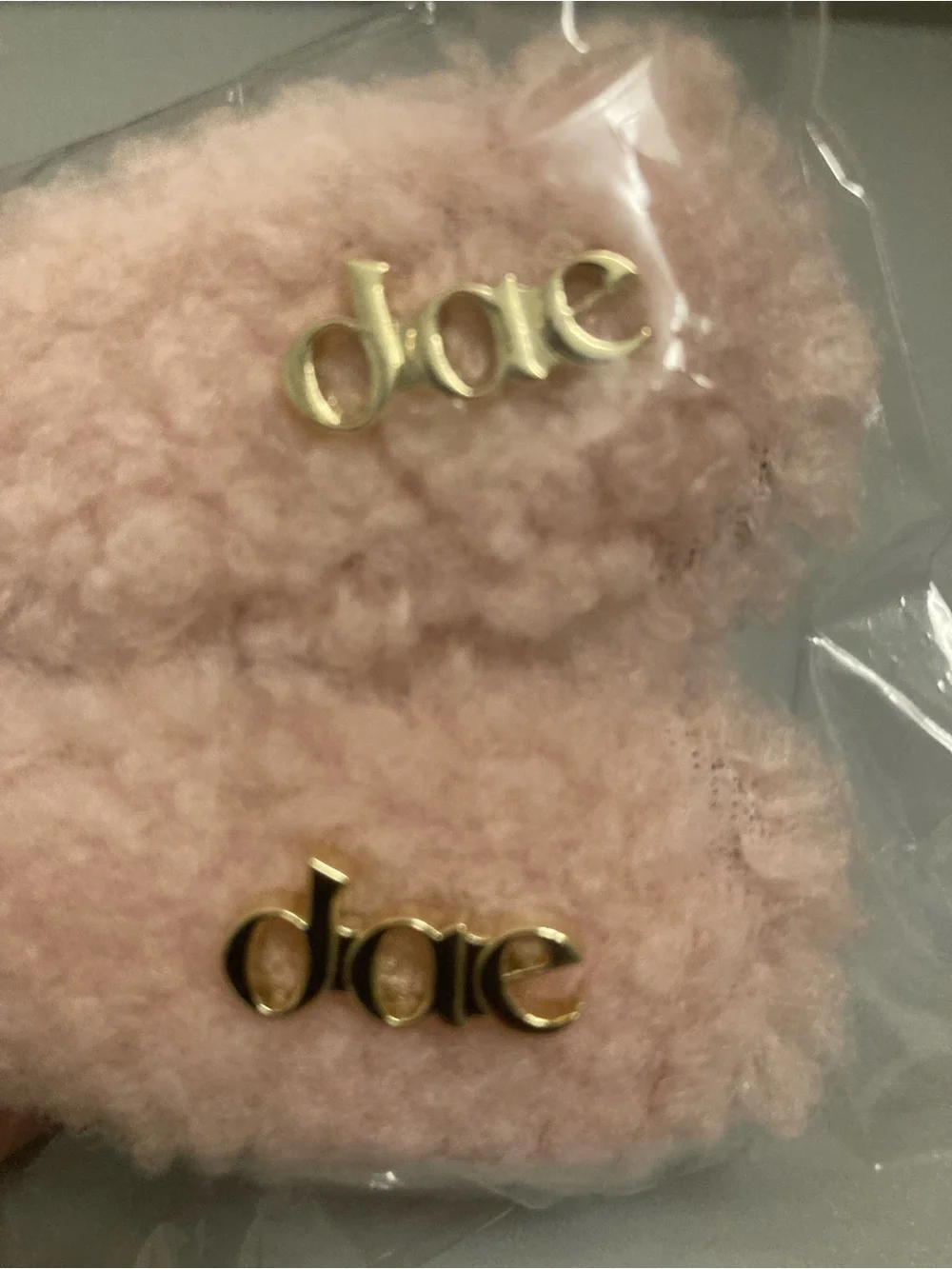 Dae Pink Fuzzy Hair Clips